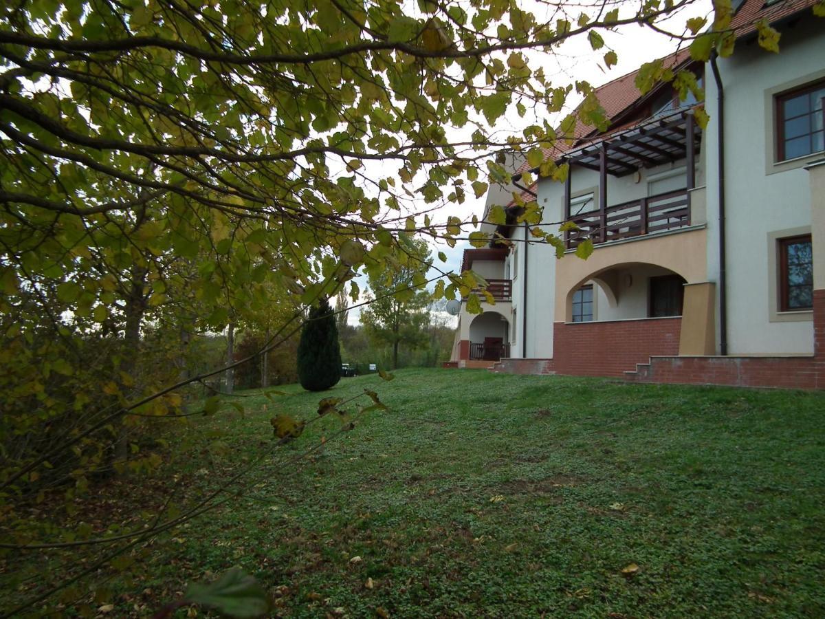 Modor Apartman Alsópáhok 객실 사진